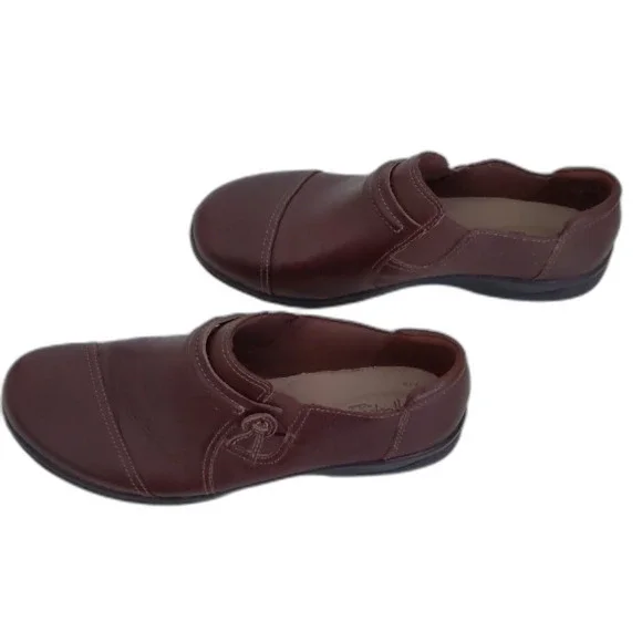 Clarks Brown Leather Flats - Picture 5 of 8